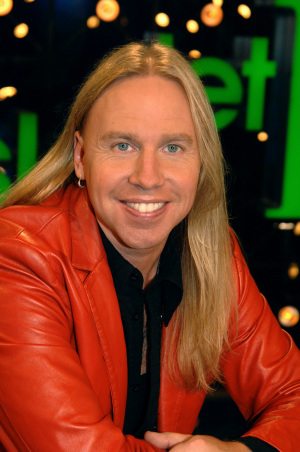 Stefan Gunnarsson Interviews With Riveting Riffs Magazine